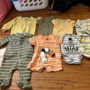 Baby Bundle Boys Size 0-3 months 11 piece set EUC